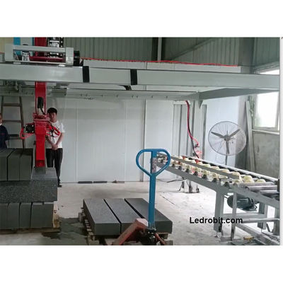 पूरी तरह से स्वचालित स्लैब पैलेटिंग रोबोट क्लैंप लोड अनलोडिंग मशीन 300kg - 3000kg क्षमता